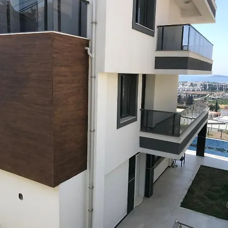 Oezel Havuzlu Ultra Lueks Lejlighed *